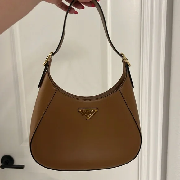 SOLD ❌ PRADA CAMEL CALF LEATHER SHOULDER BAG - Picture 3 of 10